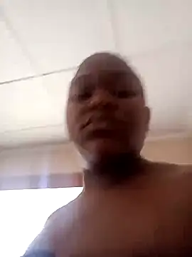 Snapshot of Sexymamibo chatting on March 8, 2025, 11:27 am Sexymamibo online show from March 8, 2025, 11:27 am