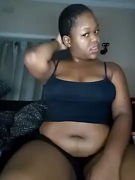 Snapshot of Sexymamibo chatting on March 18, 2025, 1:53 am Sexymamibo online show from March 18, 2025, 1:53 am