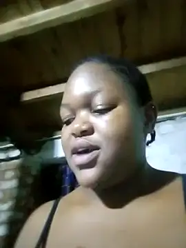 Snapshot of Sexymamibo chatting on March 18, 2025, 8:37 pm Sexymamibo online show from March 18, 2025, 8:37 pm