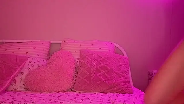 Snapshot of KateVon chatting on November 26, 2025, 6:09 pm KateVon online show from November 26, 2025, 6:09 pm