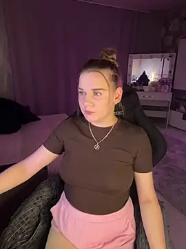 Snapshot of Lexi_noah chatting on October 9, 2025, 9:13 pm Lexi noah online show from October 9, 2025, 9:13 pm