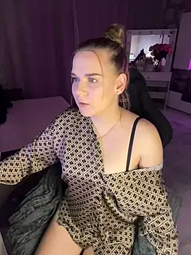 Snapshot of Lexi_noah chatting on October 12, 2025, 9:03 pm Lexi noah online show from October 12, 2025, 9:03 pm