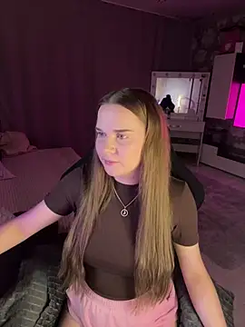 Snapshot of Lexi_noah chatting on November 4, 2025, 9:58 pm Lexi noah online show from November 4, 2025, 9:58 pm