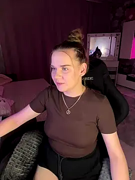 Snapshot of Lexi_noah chatting on November 8, 2025, 9:35 pm Lexi noah online show from November 8, 2025, 9:35 pm