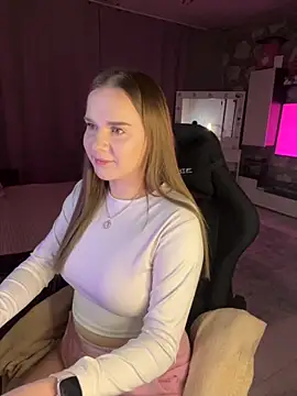 Snapshot of Lexi_noah chatting on November 17, 2025, 9:20 pm Lexi noah online show from November 17, 2025, 9:20 pm