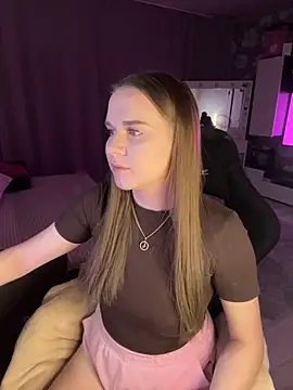 Snapshot of Lexi_noah chatting on November 18, 2025, 9:30 pm Lexi noah online show from November 18, 2025, 9:30 pm