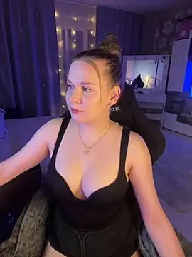 Snapshot of Lexi_noah chatting on December 13, 2025, 9:20 pm Lexi noah online show from December 13, 2025, 9:20 pm