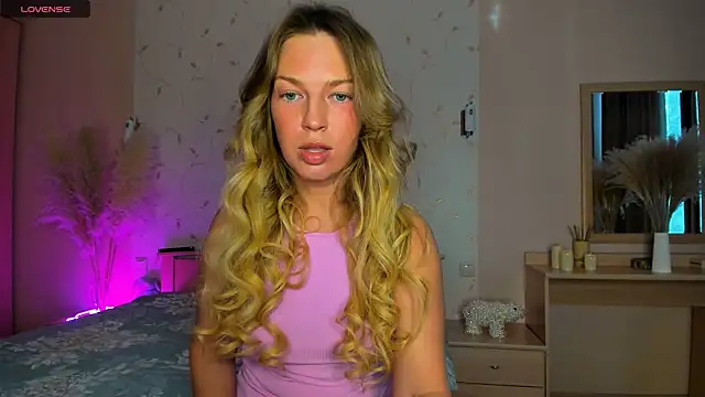 Snapshot of Jeanne_Williams chatting on February 4, 2025, 9:28 am Jeanne Williams online show from February 4, 2025, 9:28 am