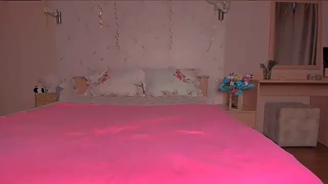 Jeanne Williams online show from March 1, 2026, 2:57 am