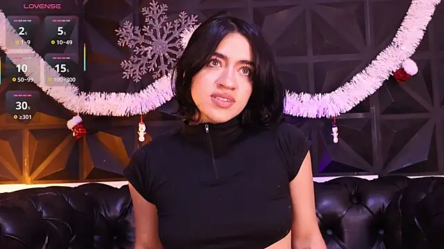 KasiaNoir  online show from December 22, 2025, 12:13 pm