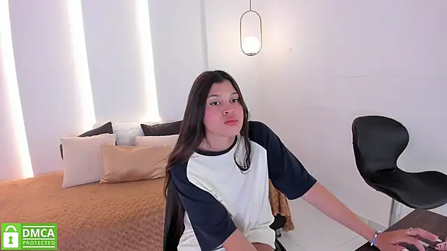 nami hot04 online show from January 23, 2025, 9:07 pm