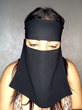 Snapshot of Narimane_maroc chatting on November 10, 2025, 1:48 am Narimane maroc online show from November 10, 2025, 1:48 am