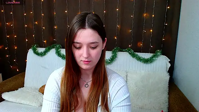 Snapshot of JessRosen chatting on December 8, 2024, 10:41 am JessRosen online show from December 8, 2024, 10:41 am