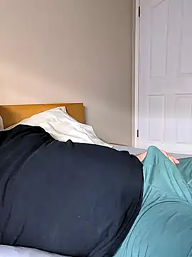 Snapshot of Mgman4365 chatting on March 23, 2025, 12:15 am Mgman4365 online show from March 23, 2025, 12:15 am