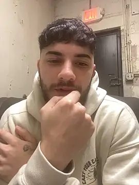 here4pussyy online show from February 26, 2025, 3:32 am