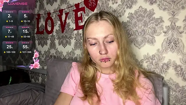 MarthaGees online show from October 26, 2025, 3:18 pm