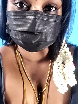 mayaa2u online show from April 22, 2026, 8:43 pm