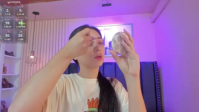 Snapshot of diosa_cristal chatting on July 5, 2026, 2:29 am diosa cristal online show from July 5, 2026, 2:29 am