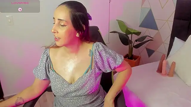 Snapshot of jadde13_ chatting on September 29, 2025, 8:35 pm jadde13 online show from September 29, 2025, 8:35 pm