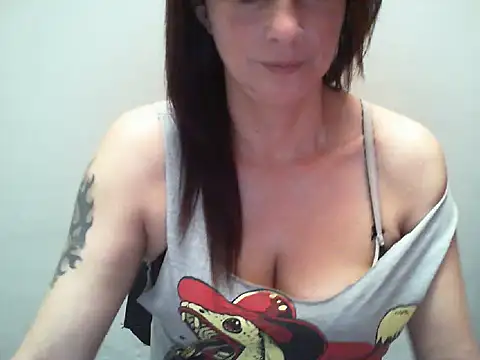 Jennys room 77 online show from September 8, 2025, 5:23 pm
