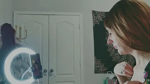 MissyRoulette online show from November 13, 2025, 8:13 am