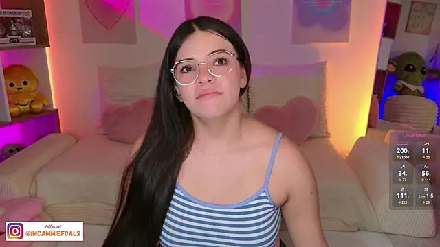 Snapshot of cammiefoalss chatting on November 26, 2025, 6:31 pm cammiefoalss online show from November 26, 2025, 6:31 pm