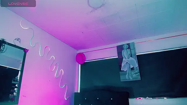 Snapshot of Kendall_hornyy chatting on February 23, 2026, 7:44 pm Kendall hornyy online show from February 23, 2026, 7:44 pm