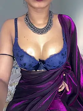 Snapshot of Hot-sexy222 chatting on December 30, 2024, 9:59 am Hot-sexy222 online show from December 30, 2024, 9:59 am