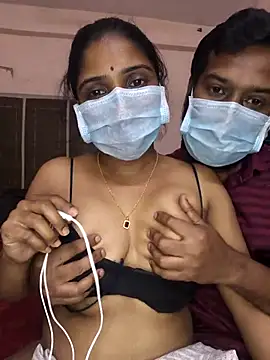 fuck6inch9 online show from February 25, 2026, 1:10 pm