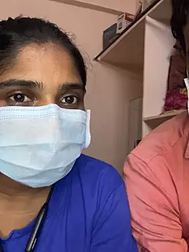 fuck6inch9 online show from April 18, 2026, 1:37 pm