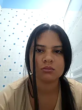 Snapshot of sexy-latin10 chatting on January 30, 2025, 9:15 am sexy-latin10 online show from January 30, 2025, 9:15 am
