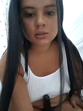 Snapshot of sexy-latin10 chatting on February 2, 2025, 11:19 am sexy-latin10 online show from February 2, 2025, 11:19 am