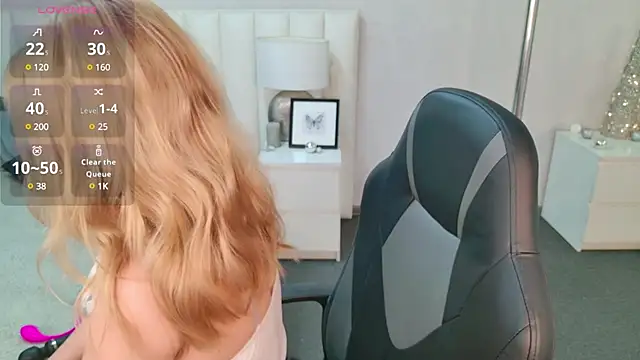 AliceMorr online show from January 17, 2025, 8:24 am