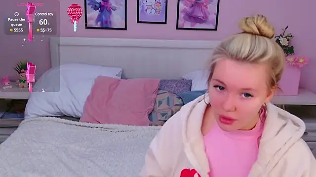 AliceMorr online show from February 1, 2025, 9:00 am