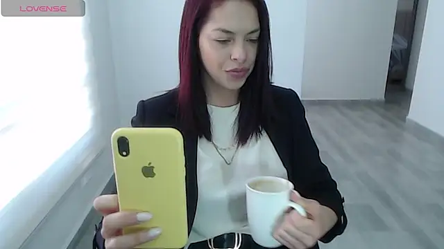 Snapshot of sofia_xxx1 chatting on December 14, 2025, 3:17 pm sofia xxx1 online show from December 14, 2025, 3:17 pm