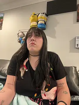 ThicBunz online show from February 12, 2025, 10:59 pm