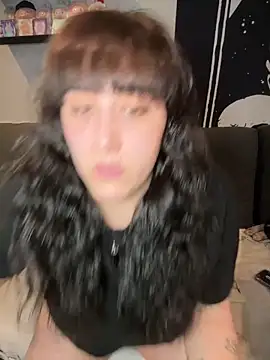 Snapshot of ThicBunz chatting on January 18, 2026, 4:00 pm ThicBunz online show from January 18, 2026, 4:00 pm