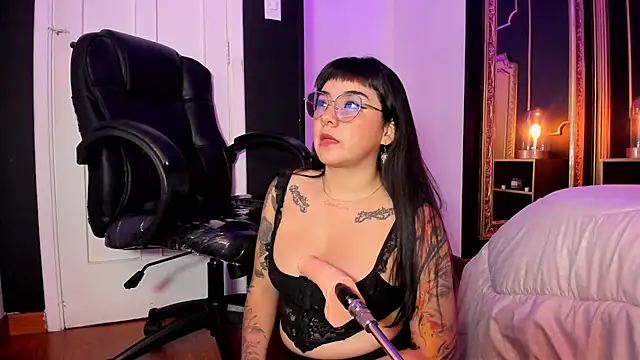 Snapshot of JeyLee chatting on March 11, 2025, 11:33 am JeyLee online show from March 11, 2025, 11:33 am