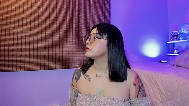 Snapshot of JeyLee chatting on September 22, 2025, 12:07 pm JeyLee online show from September 22, 2025, 12:07 pm