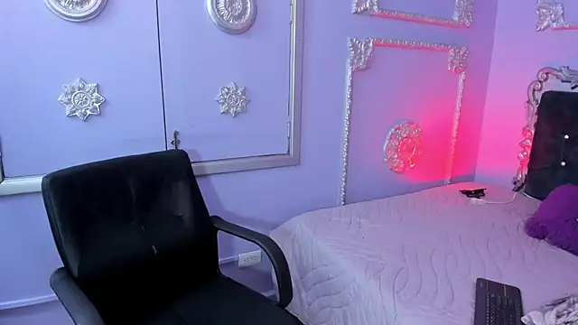 Snapshot of JeyLee chatting on November 28, 2025, 12:19 pm JeyLee online show from November 28, 2025, 12:19 pm