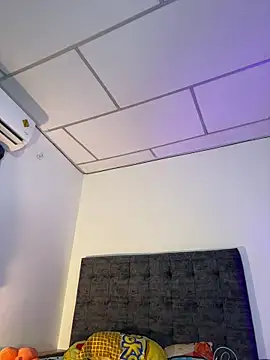 Snapshot of Nathan_Bluee chatting on November 22, 2025, 4:06 pm Nathan Bluee online show from November 22, 2025, 4:06 pm