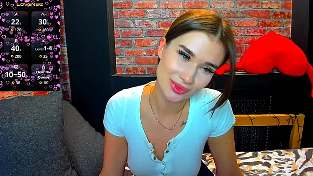 UrJoyy online show from December 3, 2025, 5:00 pm