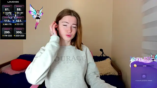 Snapshot of Luxuryalma chatting on December 5, 2024, 6:21 am Luxuryalma online show from December 5, 2024, 6:21 am