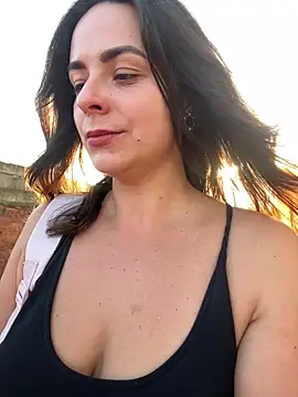 Snapshot of Alicia_Hot1 chatting on September 18, 2025, 5:15 pm Alicia Hot1 online show from September 18, 2025, 5:15 pm