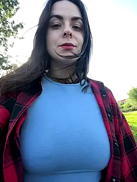 Snapshot of Alicia_Hot1 chatting on October 24, 2025, 2:24 pm Alicia Hot1 online show from October 24, 2025, 2:24 pm