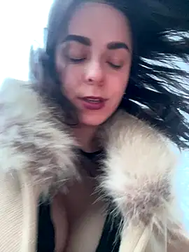 Snapshot of Alicia_Hot1 chatting on December 18, 2025, 4:35 pm Alicia Hot1 online show from December 18, 2025, 4:35 pm