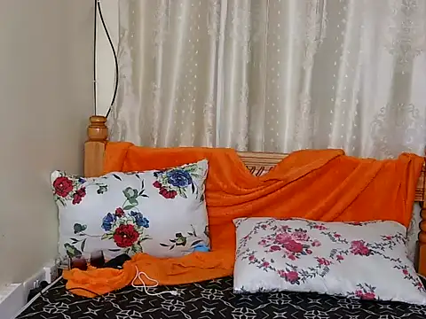 Ebonnygirl online show from March 12, 2026, 5:02 am