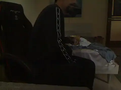 Snapshot of amydamarw chatting on December 5, 2025, 6:55 am amydamarw online show from December 5, 2025, 6:55 am