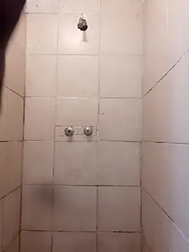 Snapshot of Scollyman chatting on December 4, 2025, 11:41 am Scollyman online show from December 4, 2025, 11:41 am