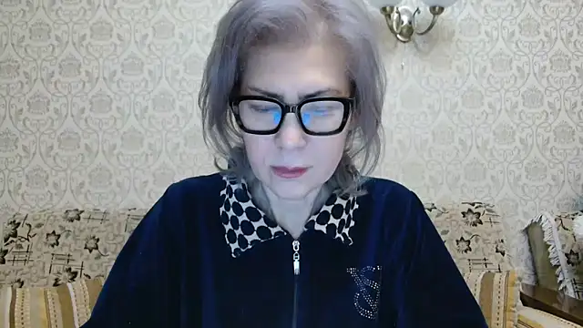 Elegant00Lady online show from October 20, 2025, 5:46 pm